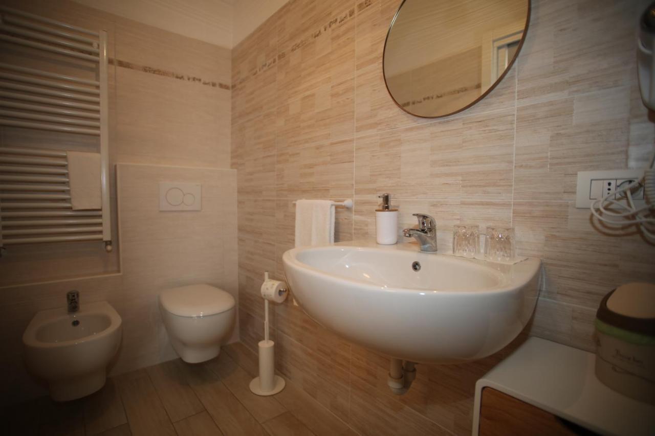 Le Ortensie Rooms Lovero Valtellino Exteriör bild